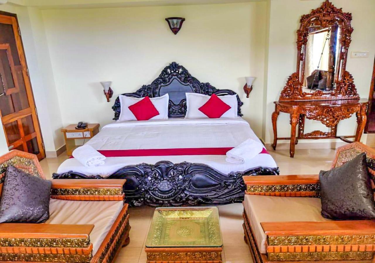 Ayurlaya Beach Retreat Kovalam Bagian luar foto
