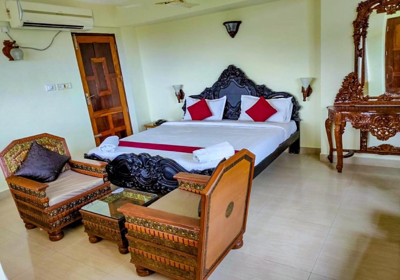 Ayurlaya Beach Retreat Kovalam Bagian luar foto