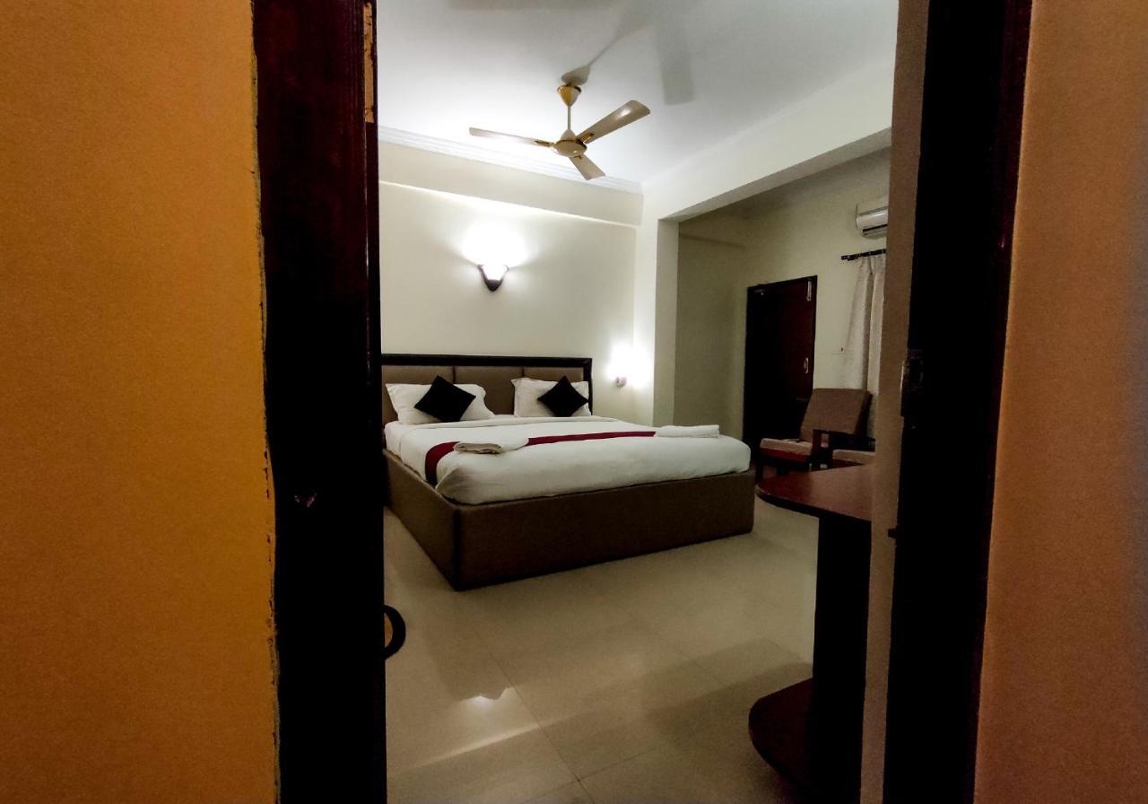 Ayurlaya Beach Retreat Kovalam Bagian luar foto